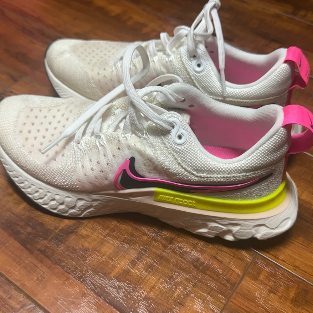 Nike Nike React Infinity Run Flyknit 2